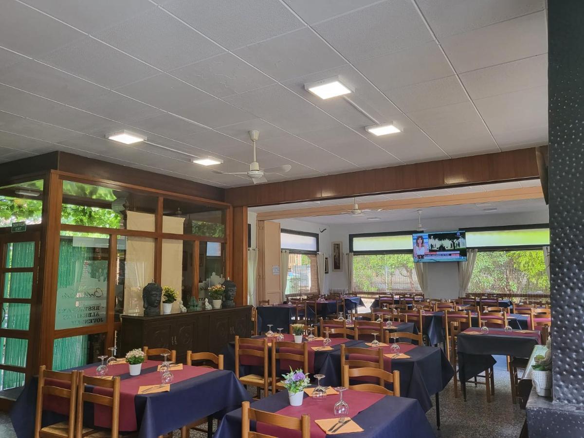 Alberg Restaurant Bellavista Santa Pau Ngoại thất bức ảnh