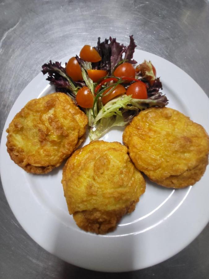 Alberg Restaurant Bellavista Santa Pau Ngoại thất bức ảnh