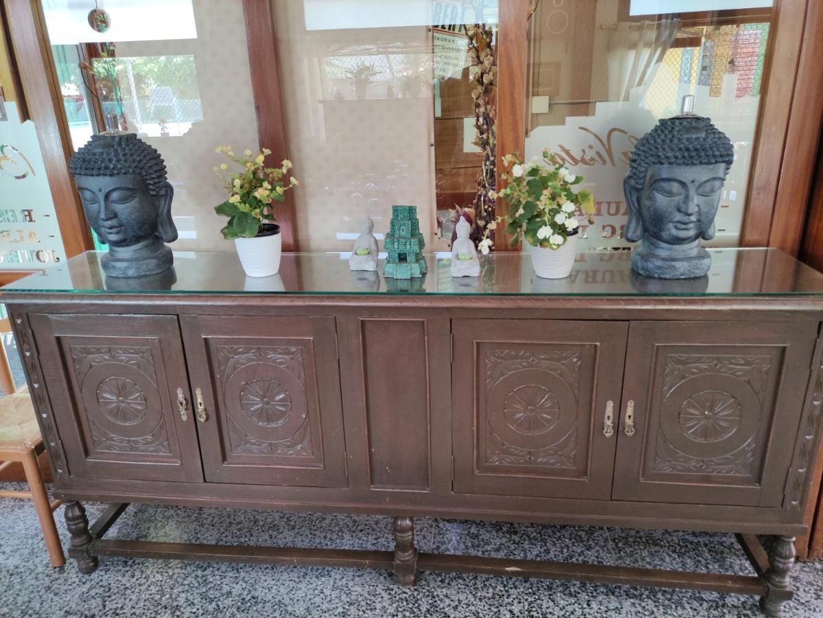 Alberg Restaurant Bellavista Santa Pau Ngoại thất bức ảnh