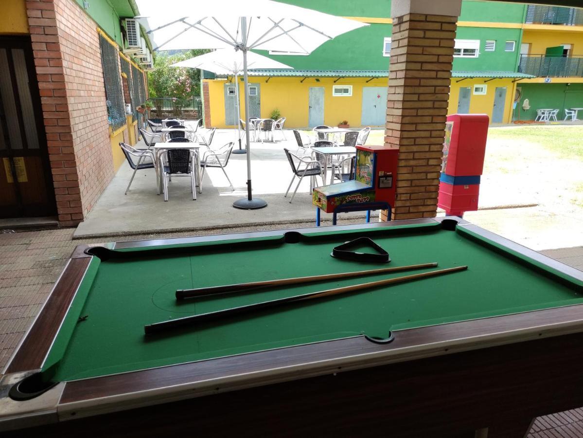 Alberg Restaurant Bellavista Santa Pau Ngoại thất bức ảnh