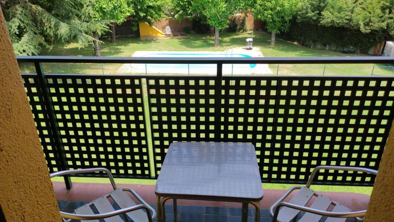Alberg Restaurant Bellavista Santa Pau Ngoại thất bức ảnh